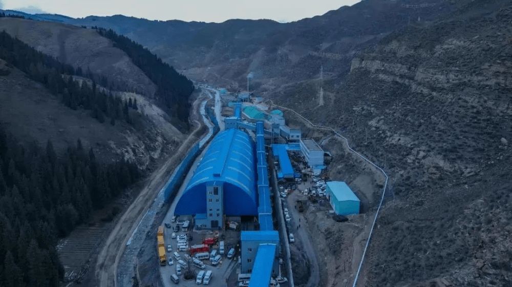 应急管理丨新疆丰源煤矿透水21人被困，企业安全生产应做好以下几点